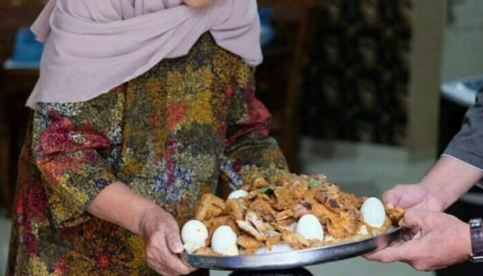 Tradisi Upah-Upah: Ritual Warisan Budaya Melayu dan Mandailing yang Sarat Makna Hampir Punah