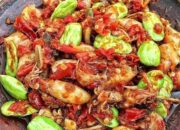 Resep Sambal Pete yang Pedas, Gurih, dan Bikin Nagih!