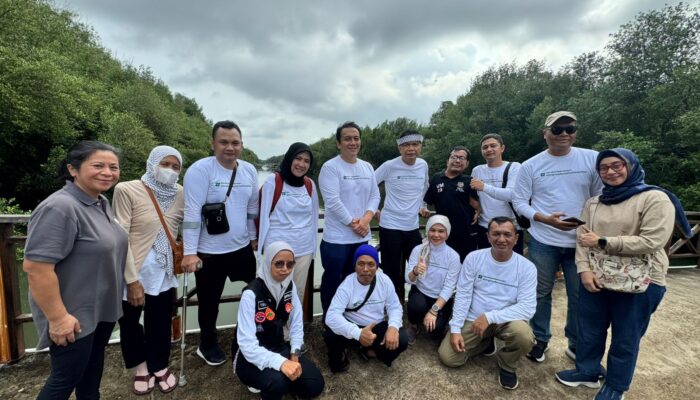 JAM-Intelijen dan Disability Seven Summits Tanam 1.000 Mangrove: Sinergi Pelestarian Lingkungan dan Inklusivitas