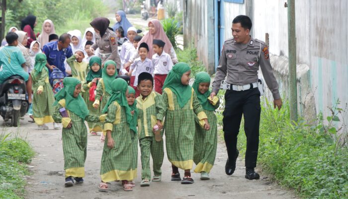 Polres Serdang Bedagai Sambut Kunjungan Yayasan Mauidzotul Hasanahtul Quro’ dalam Program Polisi Ramah Anak