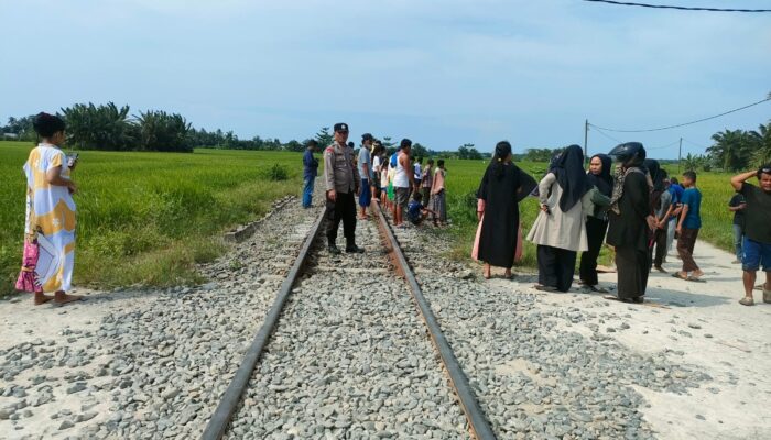 Tragedi di Perlintasan Kereta Api: Tukang Becak Tewas Tertabrak di Sei Bamban