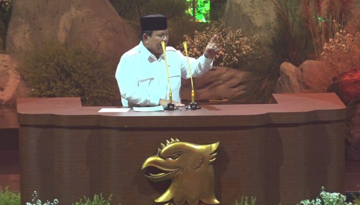 Strategi Ekonomi Prabowo di Q1 2025: Stimulus Besar-Besaran, Makan Bergizi Gratis, dan Bank Emas