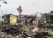 Dini Hari Idul Fitri, Pasar Monza Tanjungbalai Ludes Terbakar