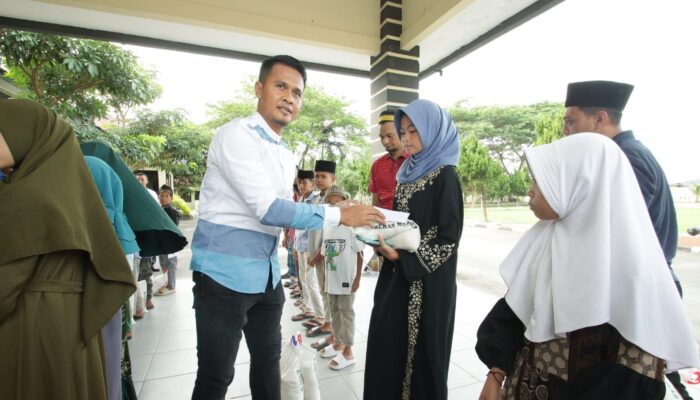 Polres Sergai Bersama Ulama Santuni Anak Yatim dan Bagikan Takjil di Bulan Ramadhan