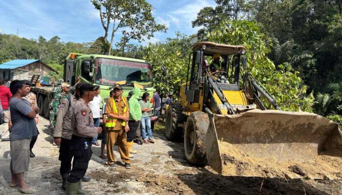 Gempa Guncang Tapanuli Utara: Satu Korban Jiwa, Tanah Longsor, dan Kerusakan Infrastruktur