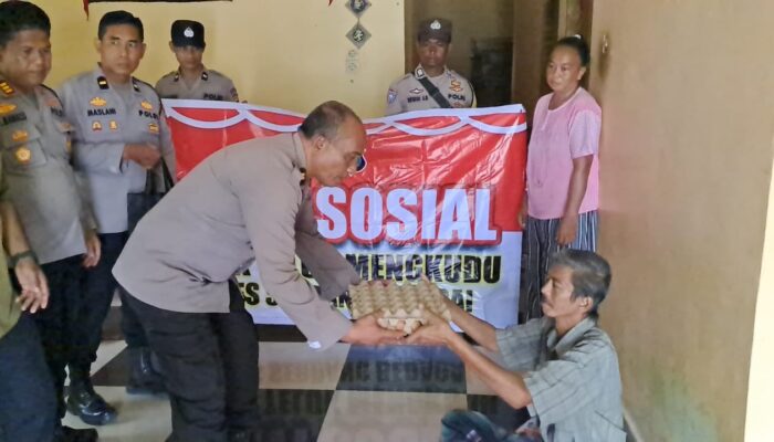 Jumat Berkah Ramadhan: Kapolsek Teluk Mengkudu Bagikan Sembako untuk Kaum Dhuafa