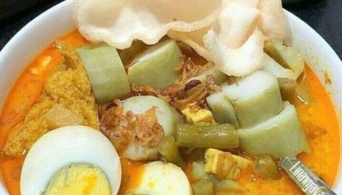 Resep Lontong Sayur Gurih dan Lezat, Cocok untuk Sarapan atau Hidangan Spesial