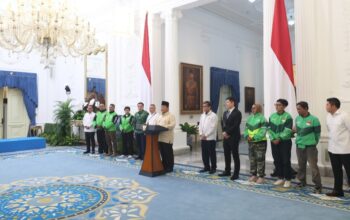 Prabowo Umumkan Bonus Hari Raya Pengemudi Ojol, Bentuk Perhatian Pemerintah Pekerja Transportasi Online