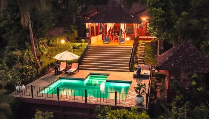 Villa Menoreh: Kemewahan Pribadi dengan Pemandangan Spektakuler di Villa Borobudur Resort