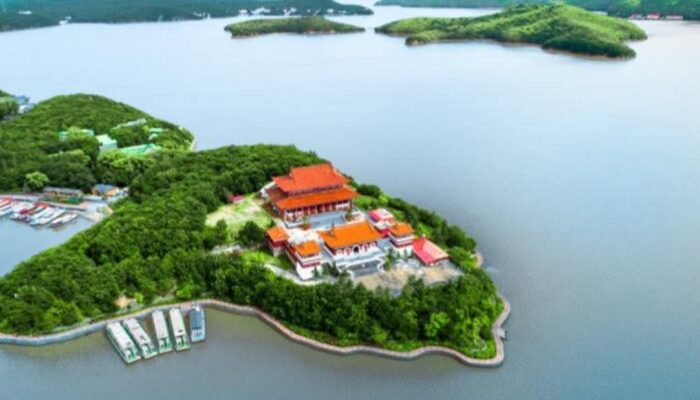 Keindahan Perairan Heilongjiang: Dari Danau yang Berkilauan hingga Sungai yang Mengalir Deras