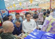 Tinjau Brastagi Supermarket dan Temukan Permen Tidak Jelas Tanggal Kedaluarsanya, Rico Waas: Tarik Dulu, Dicek Betul!