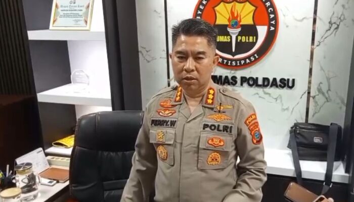Penggerebekan Sarang Narkoba di Belawan Ricuh, Polisi Diserang dan Motor Dibakar