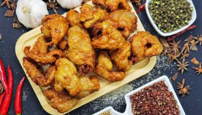 Benarkah Kulit Ayam Penyebab Kolesterol Tinggi? Ini Penjelasannya