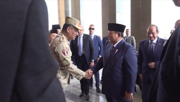 Kedekatan Dua Pemimpin,Prabowo dan Presiden Sisi Tinjau Akademi Militer Mesir dalam Kunjungan Mendadak