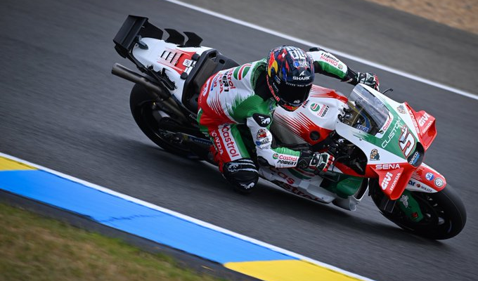Johann Zarco Menang Dramatis di MotoGP Le Mans 2025,