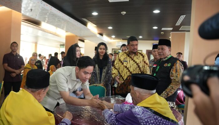 Bersama Wapres RI, Gubernur Sumut Bobby Nasution Sapa Calon Jemaah Haji
