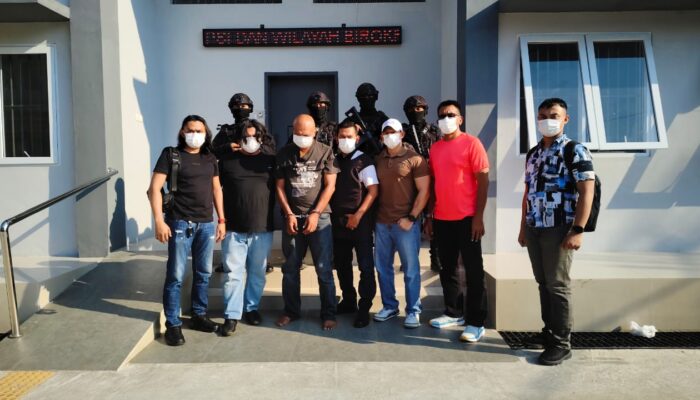 Tim SIRI Kejaksaan Agung Tangkap Buronan Kasus Senjata Api Ilegal di Sibolangit