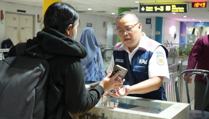 Lonjakan Penumpang KA Capai 34% di Sumut Saat Libur Panjang Kenaikan Yesus Kristus