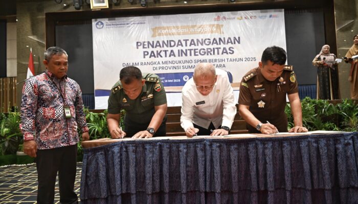 Kepala Daerah di Sumut Teken Pakta Integritas Wujudkan SPMB Bersih