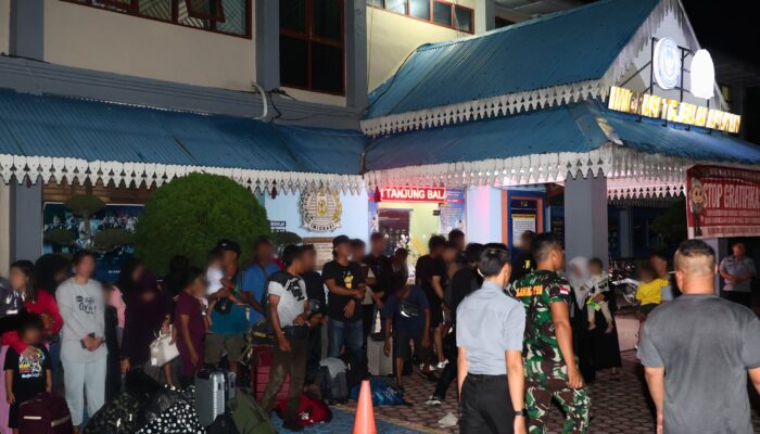 KM Tuah Bersama I Bawa 44 PMI Ilegal, Tekong Kabur di Laut