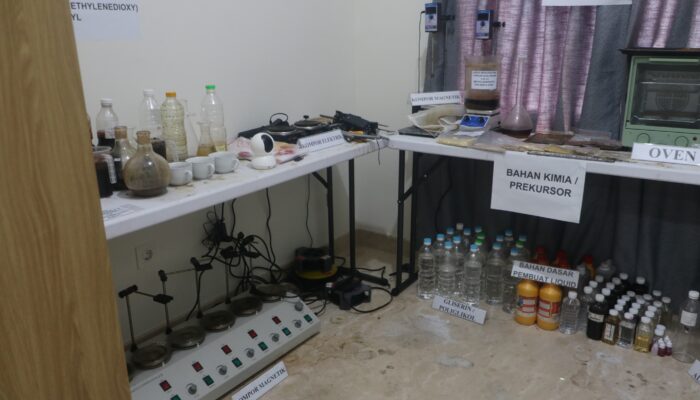 Polda Sumut Bongkar Pabrik Liquid Vape Mengandung Narkotika Senilai Rp300 Miliar,Kado HUT Bhayangkara ke-79