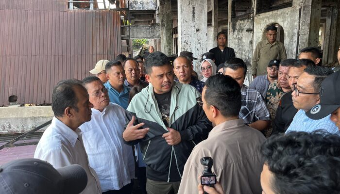 Gubernur Bobby Nasution Segera Bangun Pasar Horas Siantar yang Ludes Terbakar
