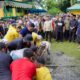 Rico Waas Saksikan Penyembelihan Sapi Kurban Presiden Prabowo Subianto di Masjd Raya Al Osmani