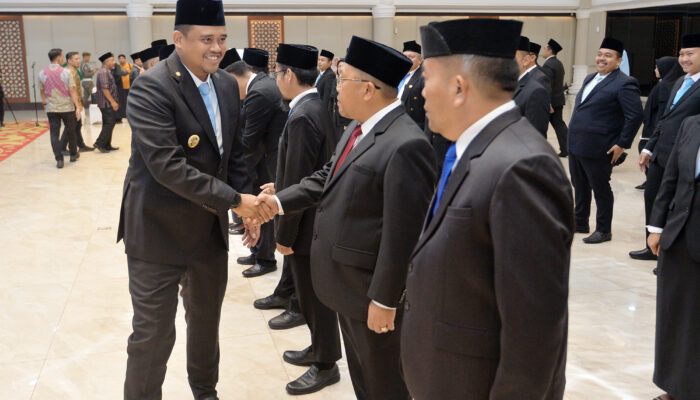 Lantik 60 Pejabat Administrator dan Pengawas, Gubernur Sumut Bobby Nasution Minta 4 Hal
