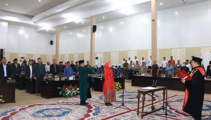 Pelantikan Hj. Hamidah sebagai Anggota DPRD Sergai, Bupati Darma Wijaya: Sinergi Eksekutif-Legislatif Kunci Pembangunan Daerah