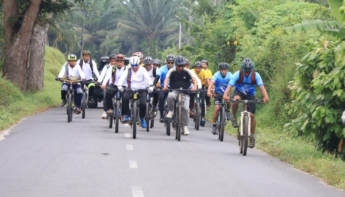 Ribuan Peserta Taklukkan Rute Ekstrem Tour De Serdang Bedagai 2025, Berakhir di Pantai