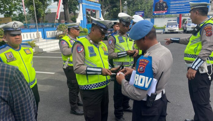 Penegakan Hukum Dimulai dari Internal: Polisi Razia Polisi di Tengah Ops Patuh Toba 2025