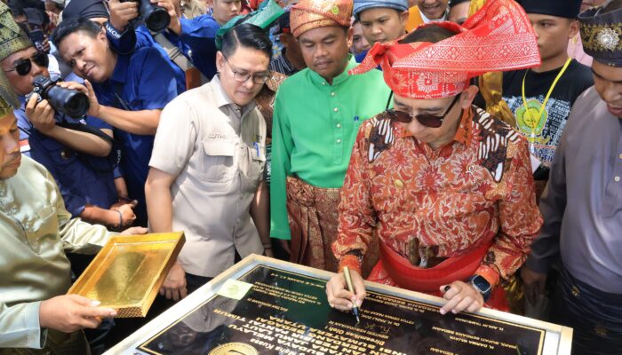 Tradisi Jamu Laut di Sergai Diharapkan Jadi Warisan Budaya Nasional: Ribuan Warga Sambut Menteri Fadli Zon