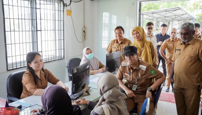 Rico Waas Tinjau Puskesmas Medan Belawan, Permasalahan Kekurangan Dokter Akan Diatasi