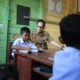 Atap Dan Lantai Kayu Mulai Keropos, Rico Waas Beri Perhatian Khusus Untuk Sekolah Dasar di Kampung Nelayan Belawan