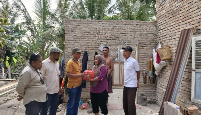 Berutang untuk Perbaiki Atap Seng, SMSI Sergai Turut Bantu Korban Puting Beliung