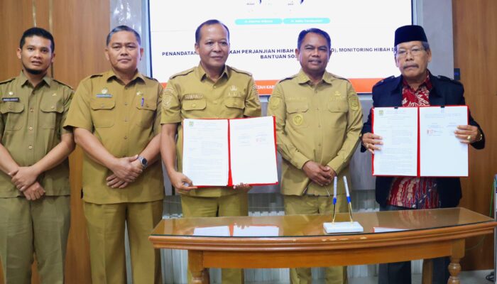 Pemkab Sergai Serahkan Dana Hibah untuk Organisasi Berbadan Hukum, Bupati Tekankan Transparansi dan Kebersihan