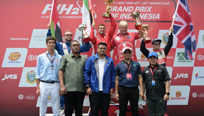 Tutup dan Serahkan Trofi Juara F1 Powerboat Indonesia, Bobby Nasution Optimis Tahun Depan Makin Baik Lagi