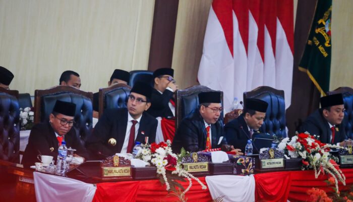 HUT Ke- 80 Kemerdekaan RI, Rico Waas dan Zakiyuddin Harahap Hadiri Rapat Paripurna Dengarkan Pidato Kenegaraan Presiden Prabowo Subianto