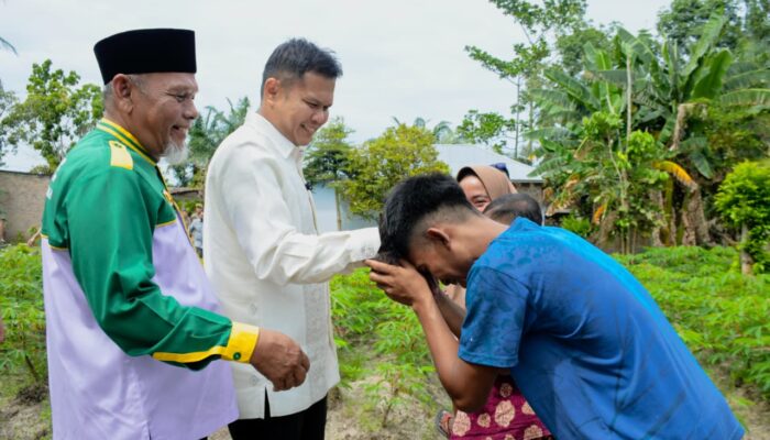 Senyum Kembali Warga Silau Rakyat, Wabup Adlin Serahkan Rumah Bantuan untuk Korban Puting Beliung