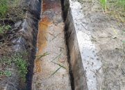 Irigasi Sawah di Desa Sukajadi Berubah Jadi Tempat Buang Limbah MBG, Warga Kritik Kecerobohan Pemerintah