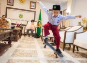 Yazeed Tampilkan Kemahiran Bermain Skateboard di Depan Wali Kota Medan, Rico Waas: Yakin Ukir Prestasi di Kancah Internasional