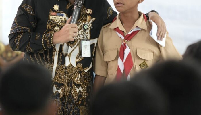 Rico Waas Beri Motivasi Kepada Siswa Untuk Menggapai Cita-Cita dan Menjauhi Narkoba