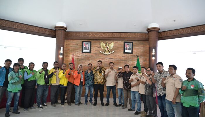 Dengar Aspirasi Ojol, Bobby Nasution Inisiasi Satgas Pengawasan Demi Keadilan dan Keselamatan Pekerja