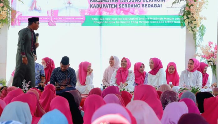 Ribuan Muslimah Hadiri Pengajian Akbar MTMD di Tanjung Beringin: Perkuat Ukhuwah, Sinergi, dan Ketakwaan Bangun Keluarga Religius di Sergai