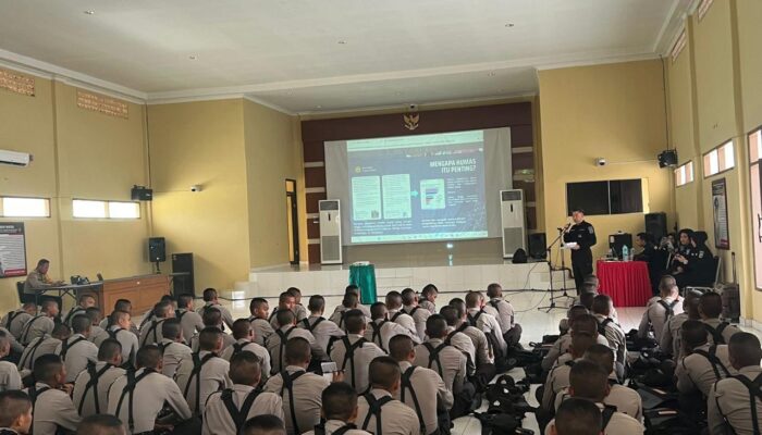 Kabid Humas Polda Sumut Tekankan Pentingnya Komunikasi Cerdas dan Sikap Humanis bagi Siswa SPN Hinai