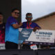 Sekdaprov Sumut Serahkan Piala Pemenang Lari Lintas Alam Trail of The Kings Danau Toba