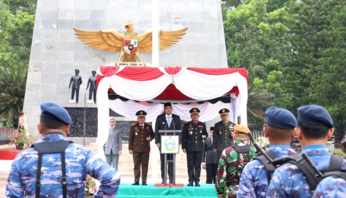 Peringati Hari Kesaktian Pancasila, Gubernur Bobby Nasution Berikan Tali Asih ke Keluarga Letda Sujono