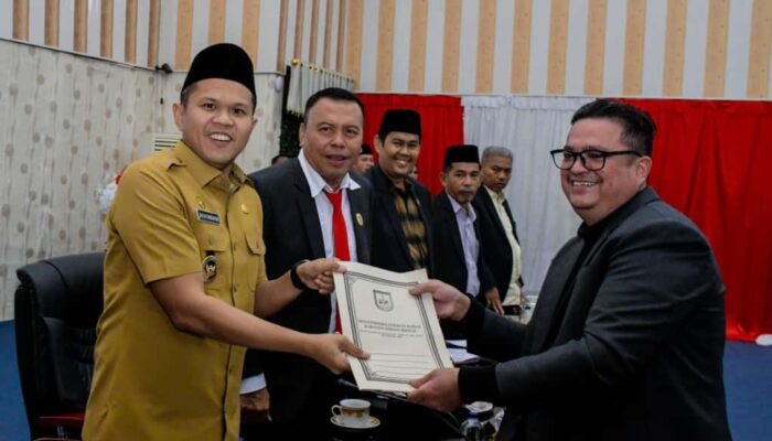 Pemkab dan DPRD Sergai Sepakat, Ranperda Pengelolaan Sampah Resmi Disahkan Jadi Perda