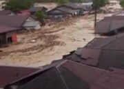 Gubernur Bobby Nasution Gerak Cepat Kirim Bantuan Logistik ke Wilayah Terdampak Banjir dan Longsor