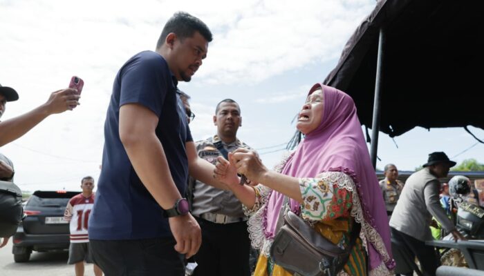 Gubernur Bobby Tegaskan Bantuan Banjir dari UEA di Medan Berasal dari NGO Bukan Pemerintah